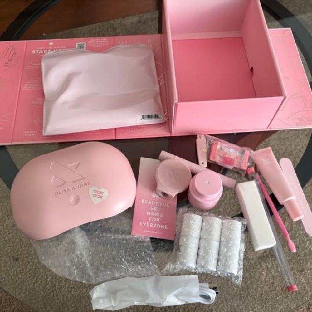Olive & June Gel Manicure System